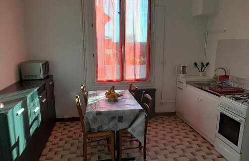 La petite escale - Foto 29