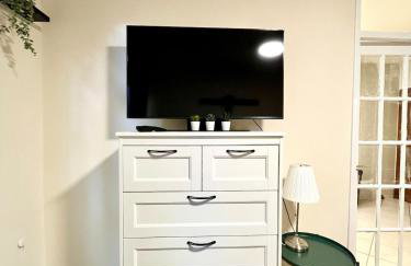 Cosy 2-Bed Flat in the Heart of Prestwich Village - Foto 15