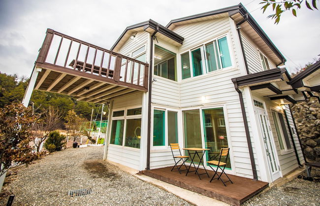 Sea and Sunset Pension - Photo 8