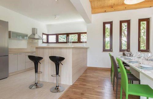 Villa Dora in Central Istria kids friendly with private pool and playground for 10 persons - Foto 28