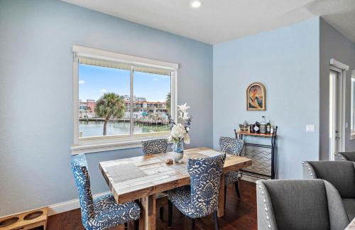 St. Pete Beach Executive Waterfront Retreat - Foto 6