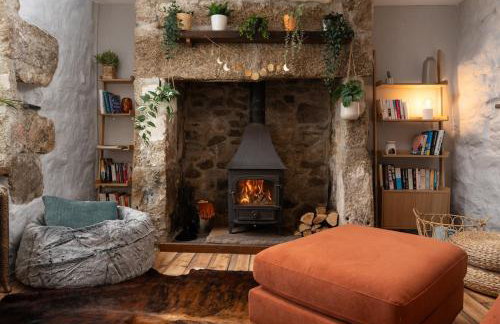 Naut Retreat - Idyllic hideaway with hot tub, gym & gamesroom ideally located in Zennor near St Ives - Photo 21