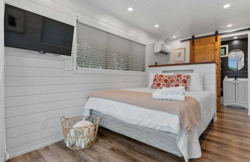 Stunning 2-Story Container Home with Rooftop Terrace - Foto 26