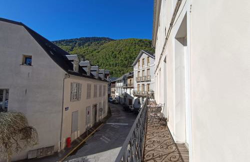 Luchon Holidays, parking, wifi, balcon, cave, T3 8 personnes - Photo 40