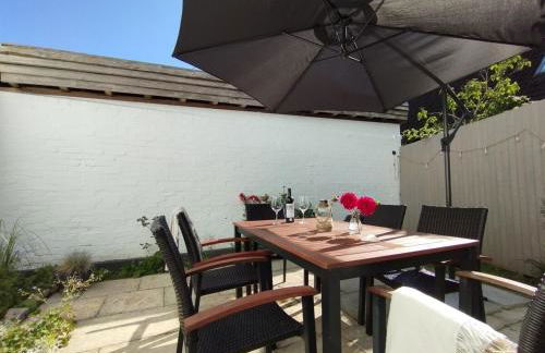 Birklund Modern Retreat - Photo 48