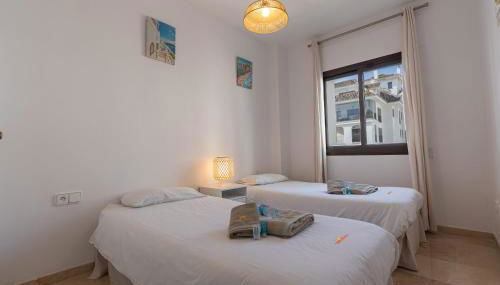 Casablanca Marina Duquesa - Photo 4