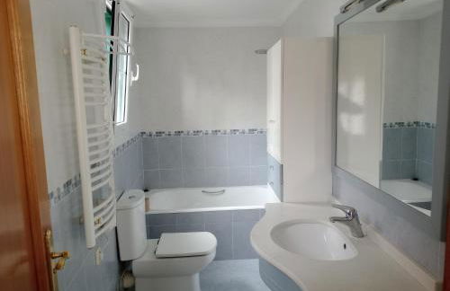 Spacieux T4 Cœur de ville - Foto 10