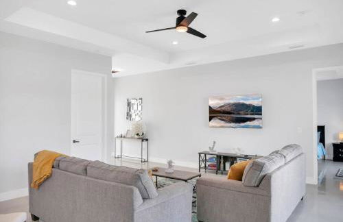 Casa Sevilla, heated pool, sleeps 9, 4B3B - Foto 8