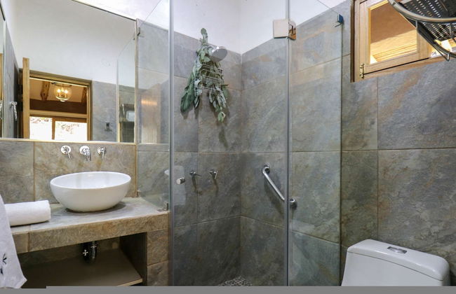 w Fabulous 3BR House in Villa Sagrado - Photo 43