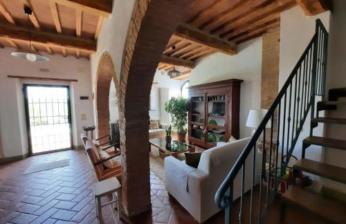 Pasqui Villas La Capanna accogliente casa in paese con vista piscina WiFi - Foto 21