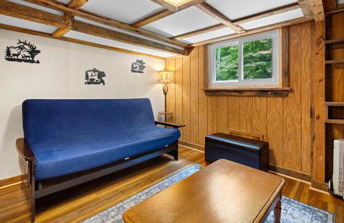 Low LVL Cabin Privte Suite, Kitchenette, AC&Heat, SKI - Foto 7