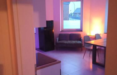 TOPFLAT mit Küche I gratis Parkplatz I zwei Schlafzimmer I zentrumnah - Foto 3