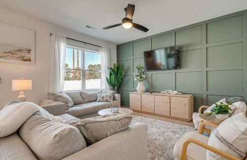 4 Mi to Surf City Beaches! Family Coastal Retreat - Foto 5