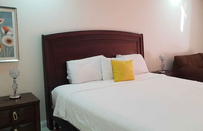 Balcony Breeze @ Bayfront Villas Portmore - Foto 11