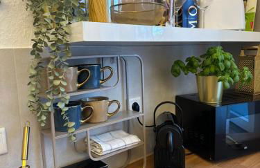 Premium-Apartment im Duisburger Süden, nähe Düsseldorf Flughafen & Messe, Komplett ausgestattetes Apartment mit modernen Altbau-Flair - Foto 21