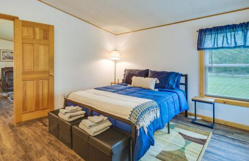 Charming Watkins Glen Home with Deck and Yard! - Foto 11