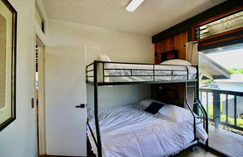 6acres- 6 Bedrms- Soccer Field- Trails- Baths- Swings - Foto 29