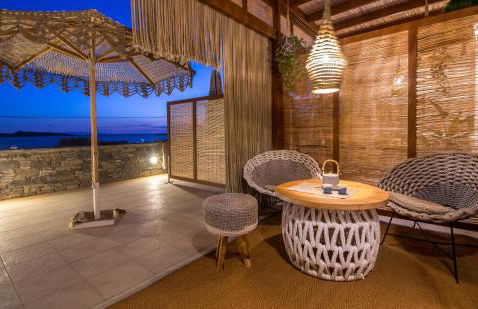 Syros Wellness Luxury Suites - Photo 3