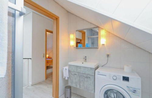 Seepark Kirchheim Ferienhaus bei Zeta mit Sauna - Foto 21