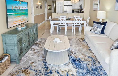 SMP 208 - Stunning 3 Bedroom Beachfront Condo! - Foto 9