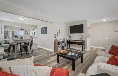 Bellerive Hangout with Hot Tub by StayLage - Foto 4