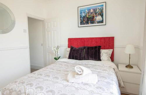 3 bed Modern Home, Vibrant & Stylish, Sleep upto 7 - Foto 20