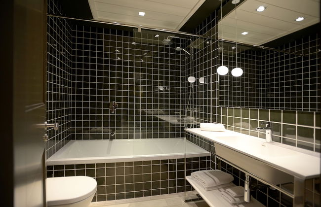 Midtown Apartments - Photo 72