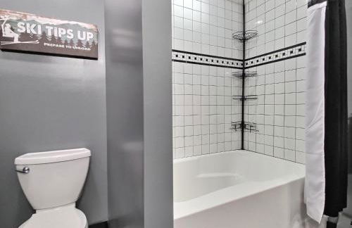 SunBear AC Pool Game Room Fireplace Hiking - Foto 17