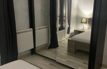 Piscine et jacuzzi à 2km de la plage de St Georges de didonne - Foto 11