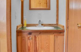 Homey Cabin in Bloomington with Views - Foto 14