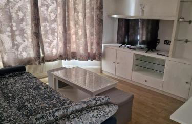 Cosy Apartment in North London - Great Location - Photo 16