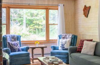 Cozy Cabin in Stratton Mountain & Mount Snow 10min - Photo 17