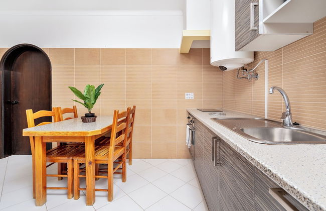 Colina Village - Photo 16