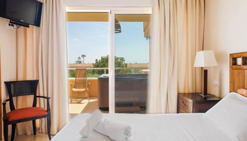 Malibu Mansions Increible apartamento con jacuzzi - Photo 3