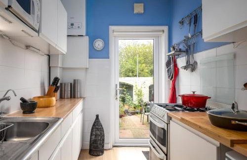 3BD Victorian Townhouse Near Norfolk Broads 4A, 2C - Photo 5