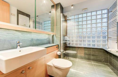 GuestReady - Lower Ground Classic near The Oval - Foto 5