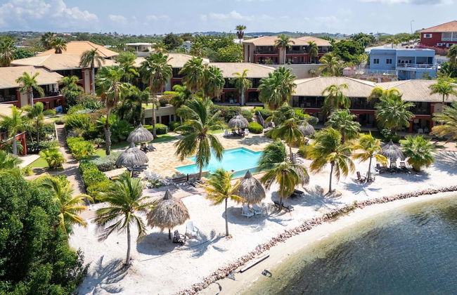 Tropical Escape With Pool and Ocean Views - Photo 30