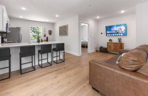 Lux House & Carriage house Furnished for Comfort - Foto 4