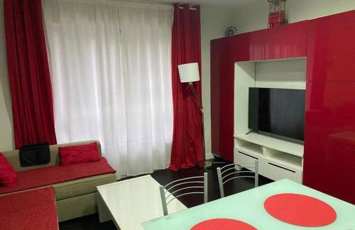 Apartamento de playa familiar, piscina y garaje. - Foto 7