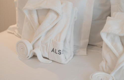 Oceanside Village 1 - Photo 11