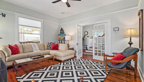 Historic Comfort l Walk to DNTN l Fire Pit - Foto 2