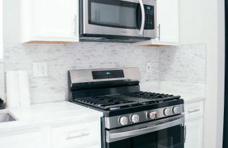 Charm City Luxury 4 Bedroom Brick Home - Foto 6