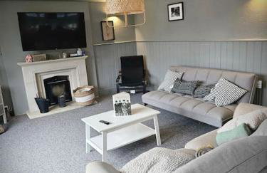 The Fox Den - Photo 7