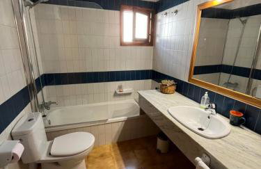 Bonito Apartamento con piscina y a dos pasos de la playa - Photo 8