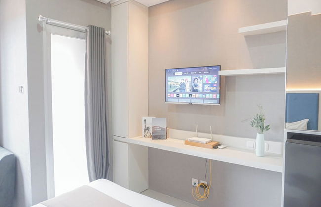Comfortable Design Studio Room At Transpark Juanda Bekasi Timur Apartment - Foto 4