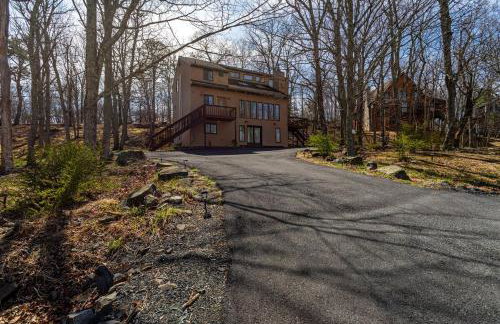 Modern Rustic Lodge! Game Room - Photo 11