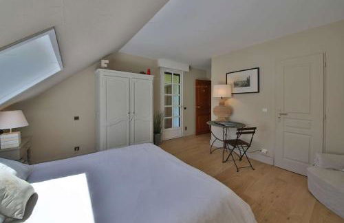 Savoielac - Lac d'Annecy - Menthon-Saint-bernard - Grande maison familiale : Villa Chapelle - Foto 4