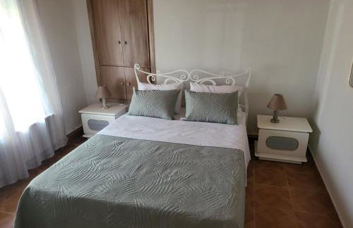 Αυλή της Ελιάς - Foto 6