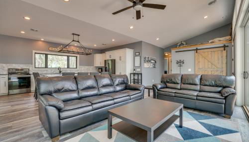 Hot Tub and Dock Beachfront Oasis in Stockholm! - Foto 4