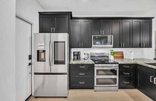 Modern 4BR Retreat in Prime Gilbert Location - Foto 9